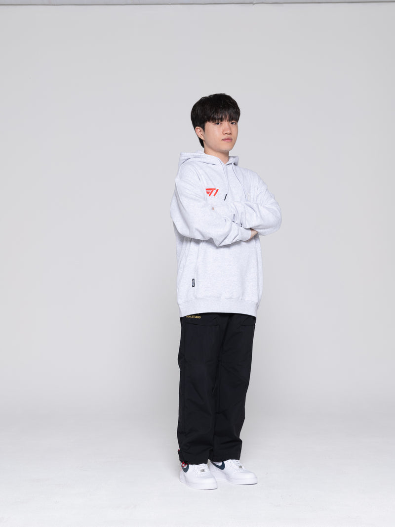 [T1 X MASTERCARD] Essential Applique Hoodie - Grey